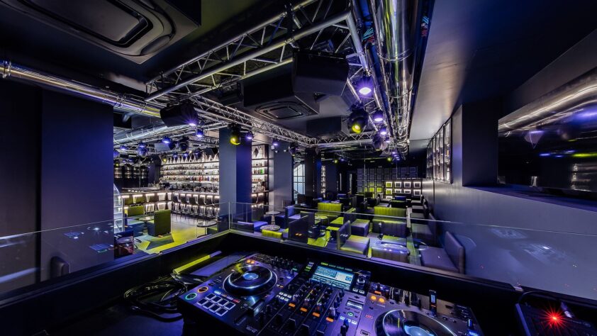 Inside Milano
