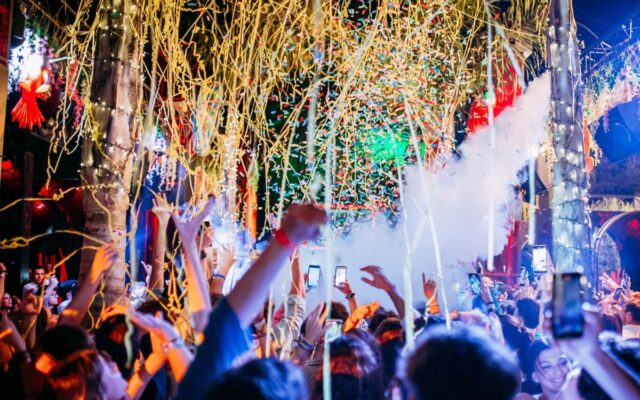 Perchè festeggiare il 18esimo compleanno in discoteca è una buona idea?