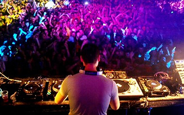 Perché scegliere la discoteca per festeggiare i 18 anni a Milano
