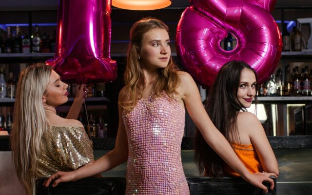 Festa a Sorpresa per 18 Anni? New York Lounge è il Complice Perfetto a Milano