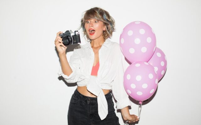 Servizio Fotografico e Video per i Tuoi 18 Anni: Scatta Ricordi Indimenticabili al New York Lounge di Milano