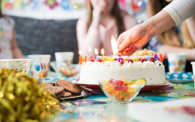 Come organizzare la festa dei 18 anni a Milano senza impazzire: guida pratica