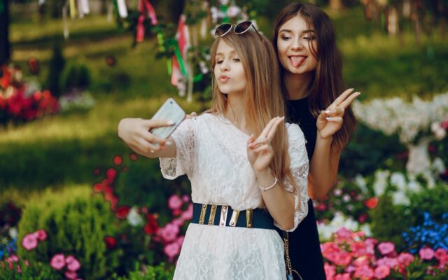 Festa 18 Anni a Milano tra Maggio e Giugno: Perché la Primavera È la Stagione Perfetta per la Tua Maggiore Età