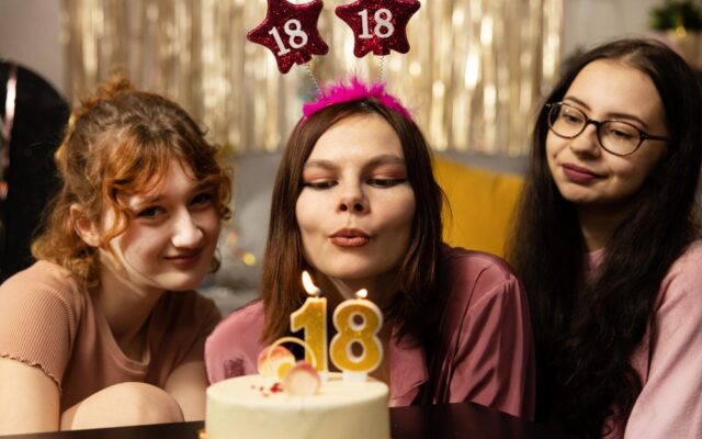 Festa 18 Anni a Milano in Primavera: Tutto Quello che Devi Sapere per Organizzare la Serata della Tua Vita