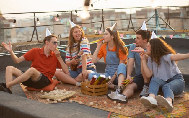 Festa di 18 Anni a Terrazza Beats di Milano: l’Eleganza della Terrazza di Moscova per il Diciottesimo che Guarda Milano dall’Alto