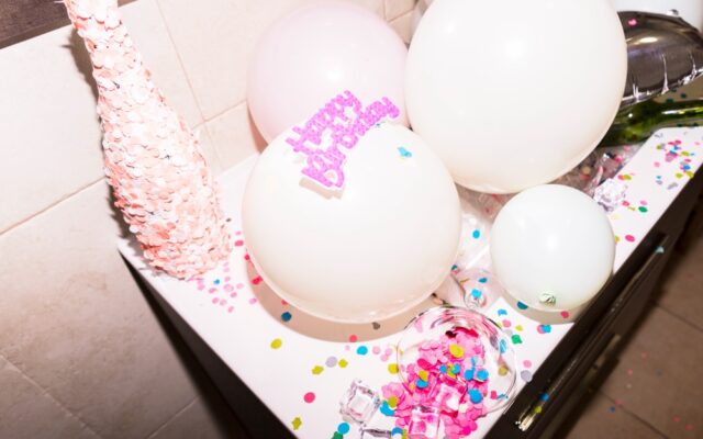 Allestimenti per la festa di 18 anni a Luglio: idee per un tema estivo a Milano