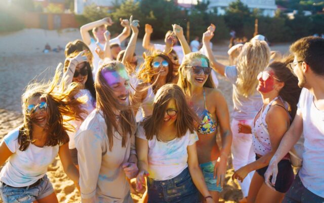 Festa di 18 anni a sorpresa a Milano: come organizzarla senza che si sappia nulla