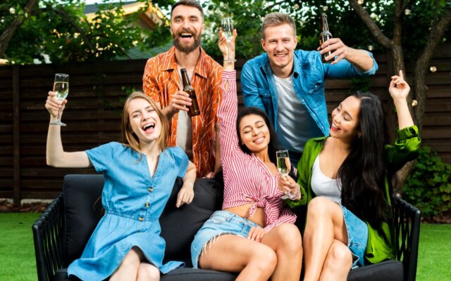 Organizzare la Festa di 18 Anni ad Agosto: Guida Pratica