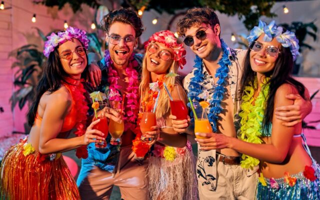 Festa di 18 Anni a Tema a Inizio Settembre: Idee Originali